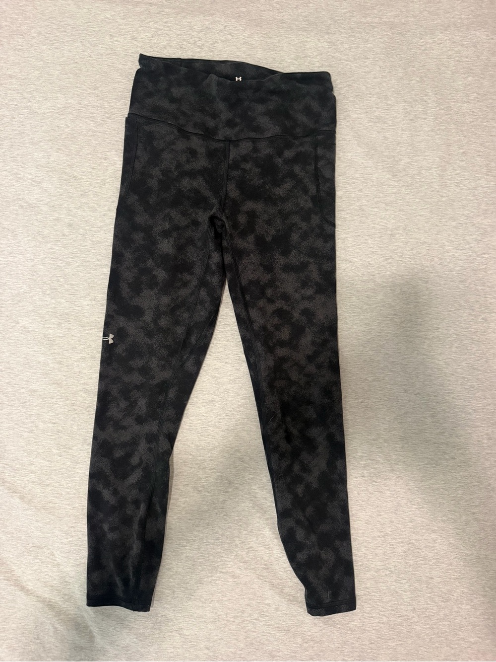Under Armour Black Patterned women's Leggings - Active High-Rise Bottoms